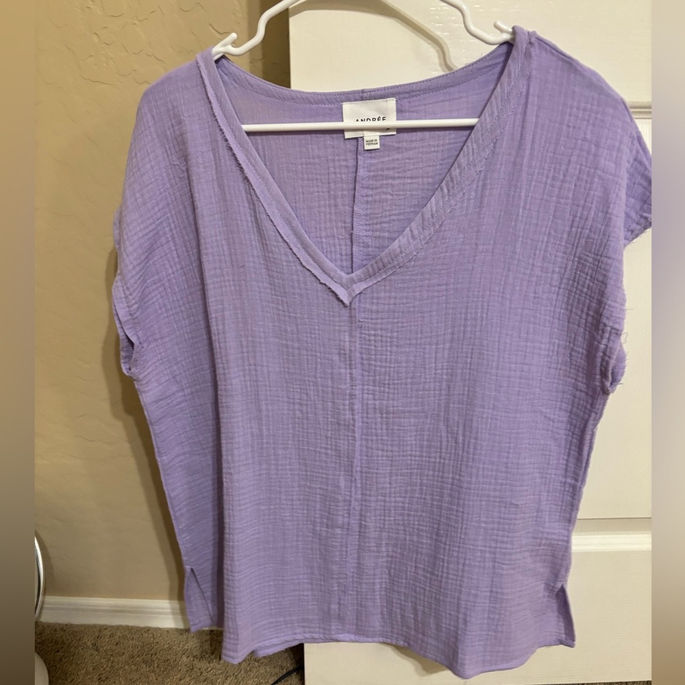 Andree Gauze top